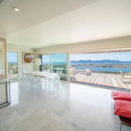 Apartment Ref 1918 - - Sea View Penthouse For Rent *