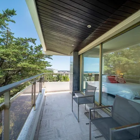 Ref 1918 - - Sea View Penthouse For Rent Apartment Cannes